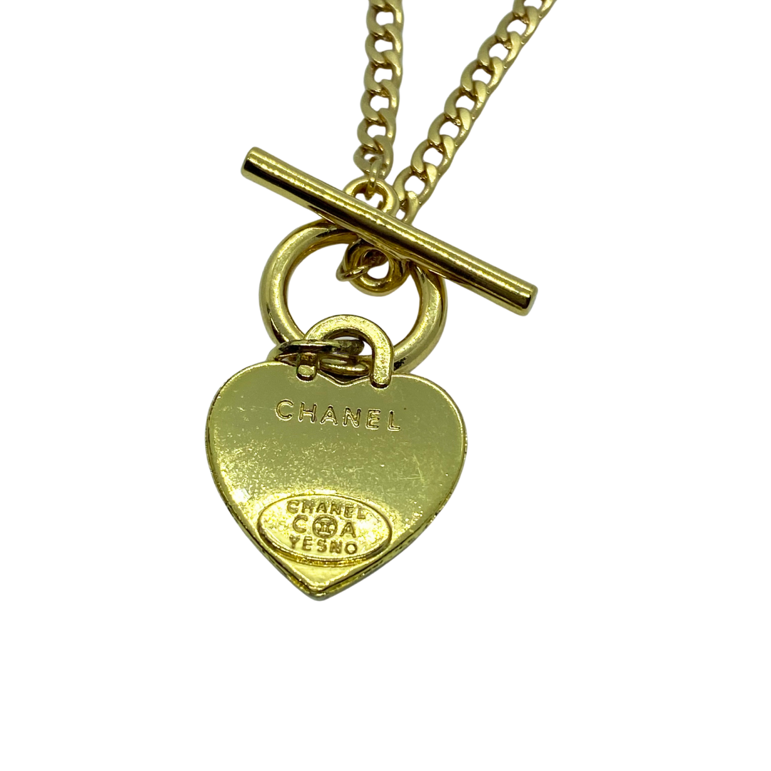 23ct Gold Plated Toggle Clasp Chain with White CC Heart Pendant - zbyzo